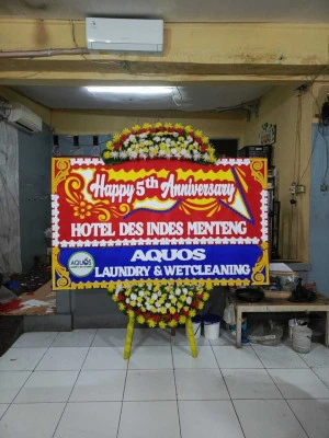 Papan Bunga di Sukadana Compreng
